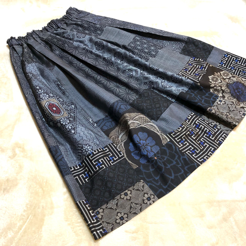 アンティーク大島紬のパッチワークスカート 青秋名バラ 裏地付き 着物