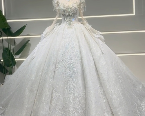 大特価‼️上品、高級ドレス TADASHI SHOJI タダシショウジ ボニートブラック長袖ロングドレス