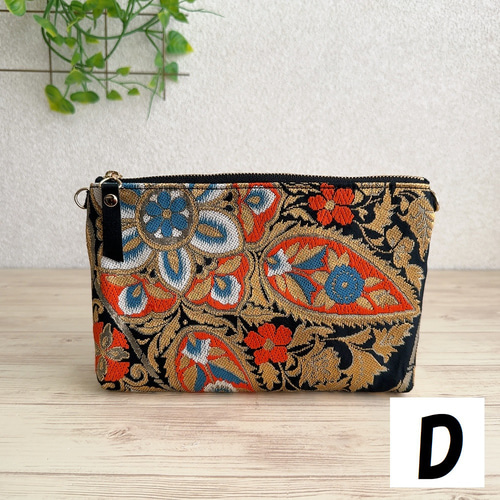 絹の帯からサコッシュ／ポーチ 更紗花文柄 帯リメイク427 サコッシュ