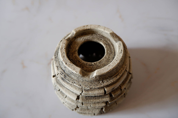 4号白砂岩墨流し裂紋鉢370　塊根植物　多肉植物　アガベ　盆栽　植木鉢　作家鉢　鉢台　沖縄 6枚目の画像