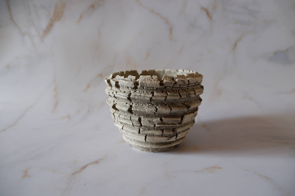 4号白砂岩墨流し裂紋鉢370　塊根植物　多肉植物　アガベ　盆栽　植木鉢　作家鉢　鉢台　沖縄 3枚目の画像