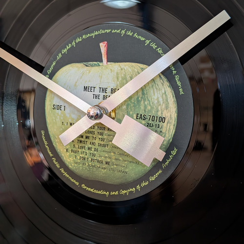 BEATLES好きの掛け時計 レコードプレーヤーウォールクロック