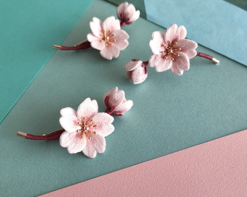 Y*y様 桜の花びらデザイン ブローチ Y*y様 桜の花びらデザイン ブローチ 立体刺繍 桜のブローチ 春の誕生花2026