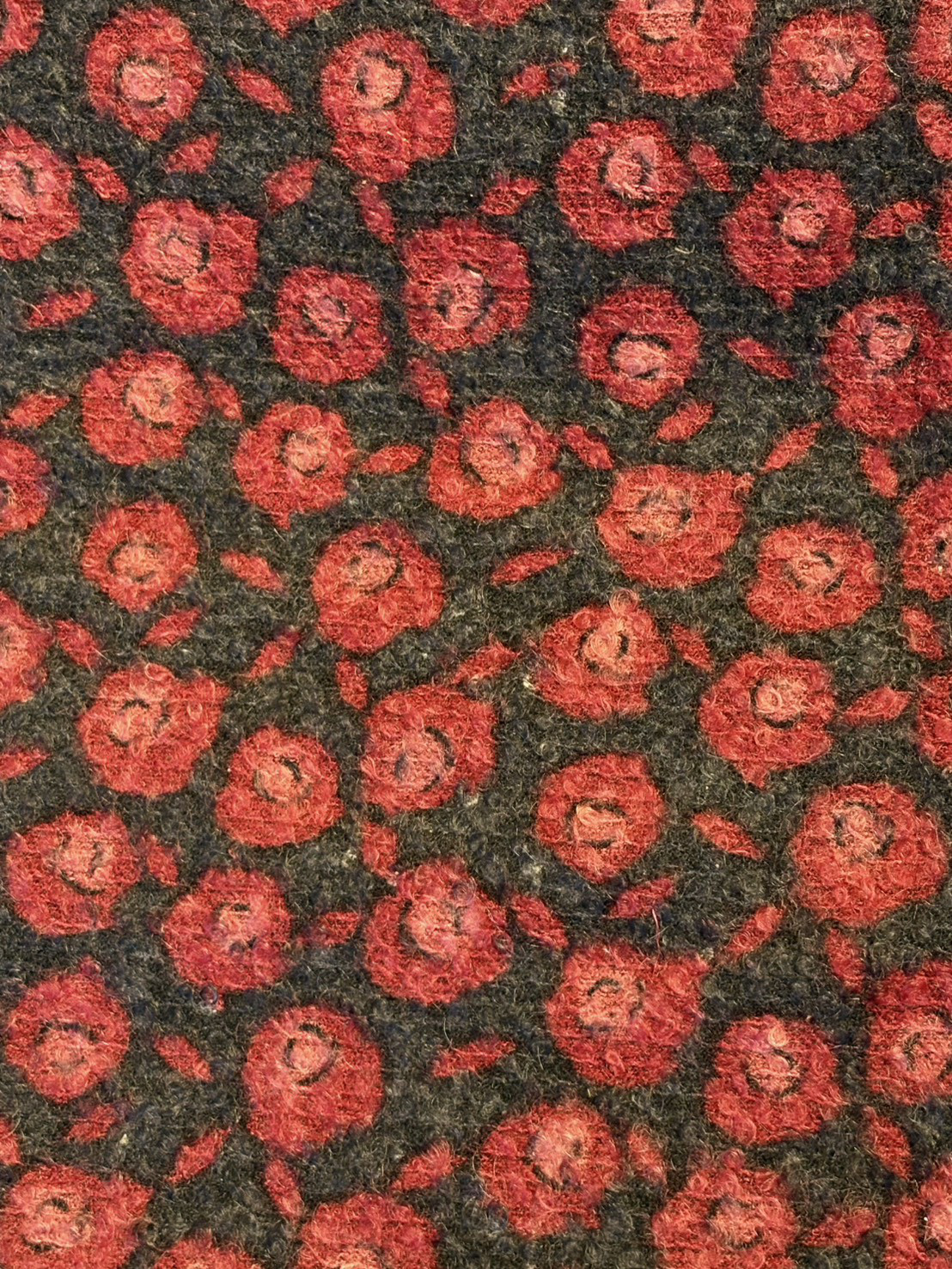 SALE！ モヘア混　ヴィンテージ生地 黒系.赤 30%off 6,600円