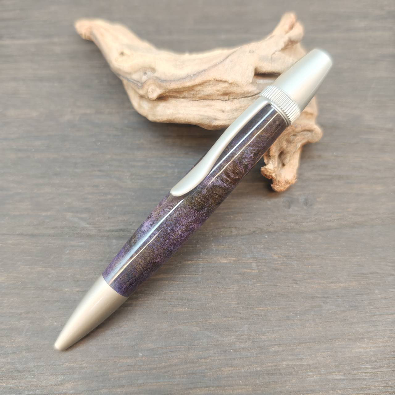 スタビライズドウッド - ツイスト式ボールペン/メープル/瘤杢/サテンニッケル/No.2601036