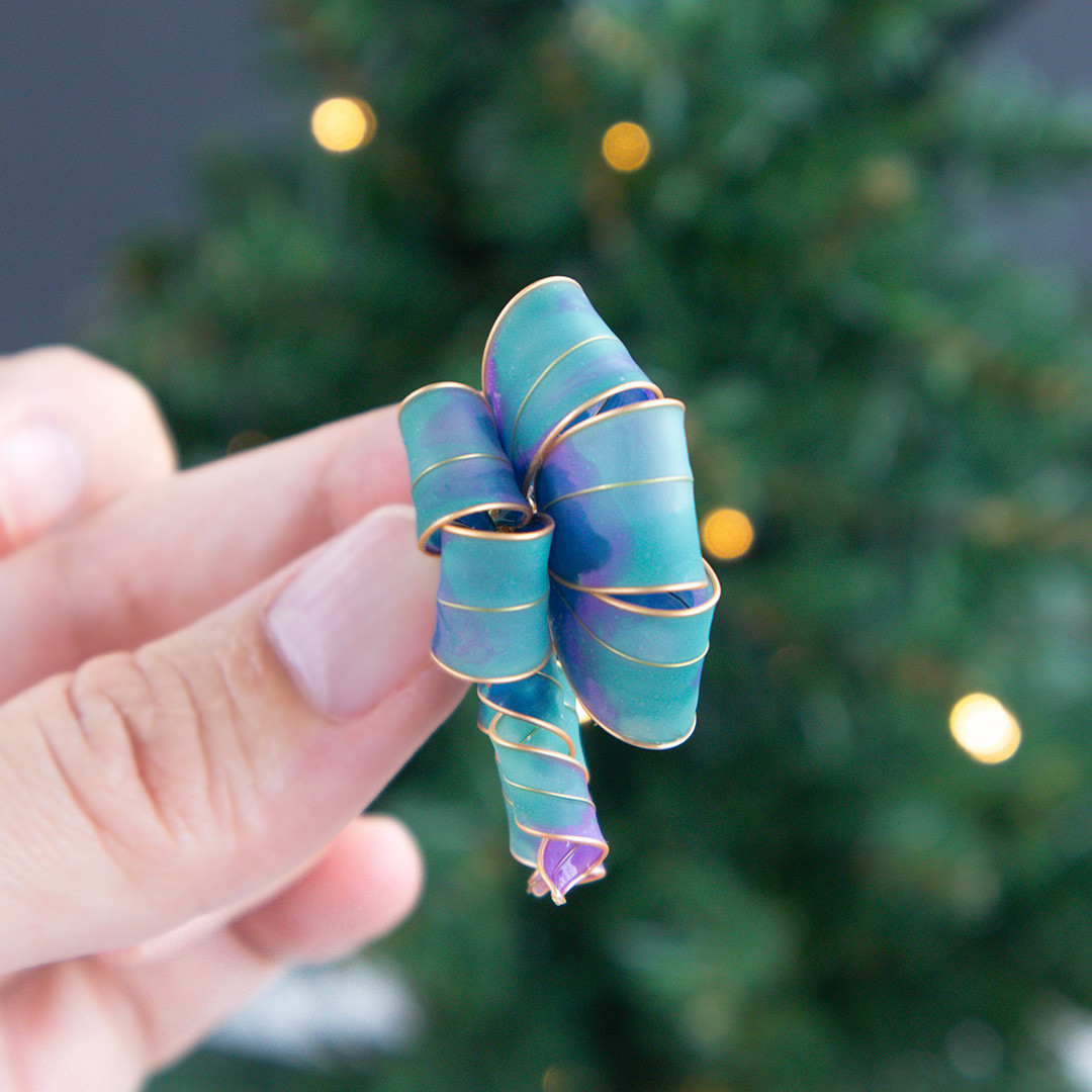 Pale Green Ribbon（淡い緑）