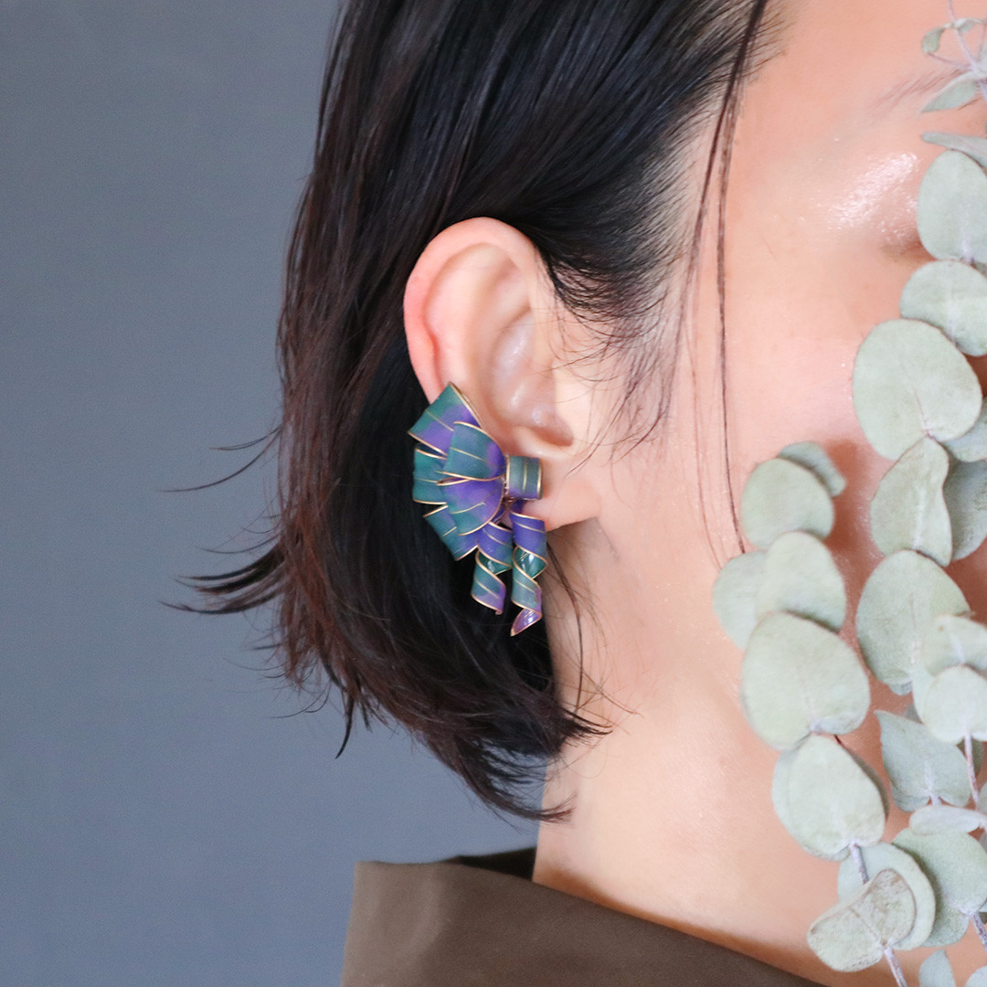 Pale Green Ribbon（淡い緑）