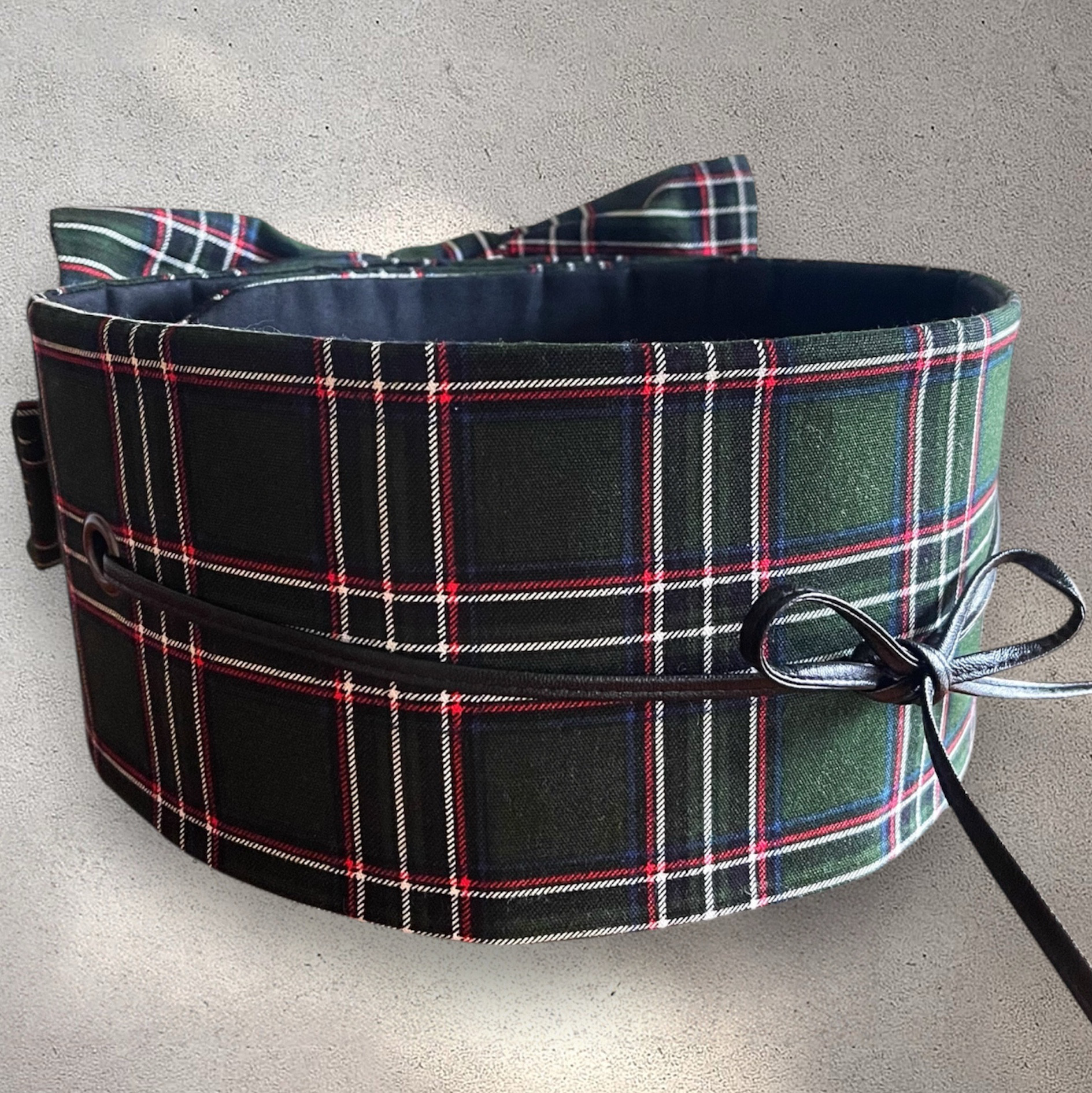 後ろリボンが可愛い⭐︎簡単装着特別芯入り帯ベルト⭐︎タータンチェック緑