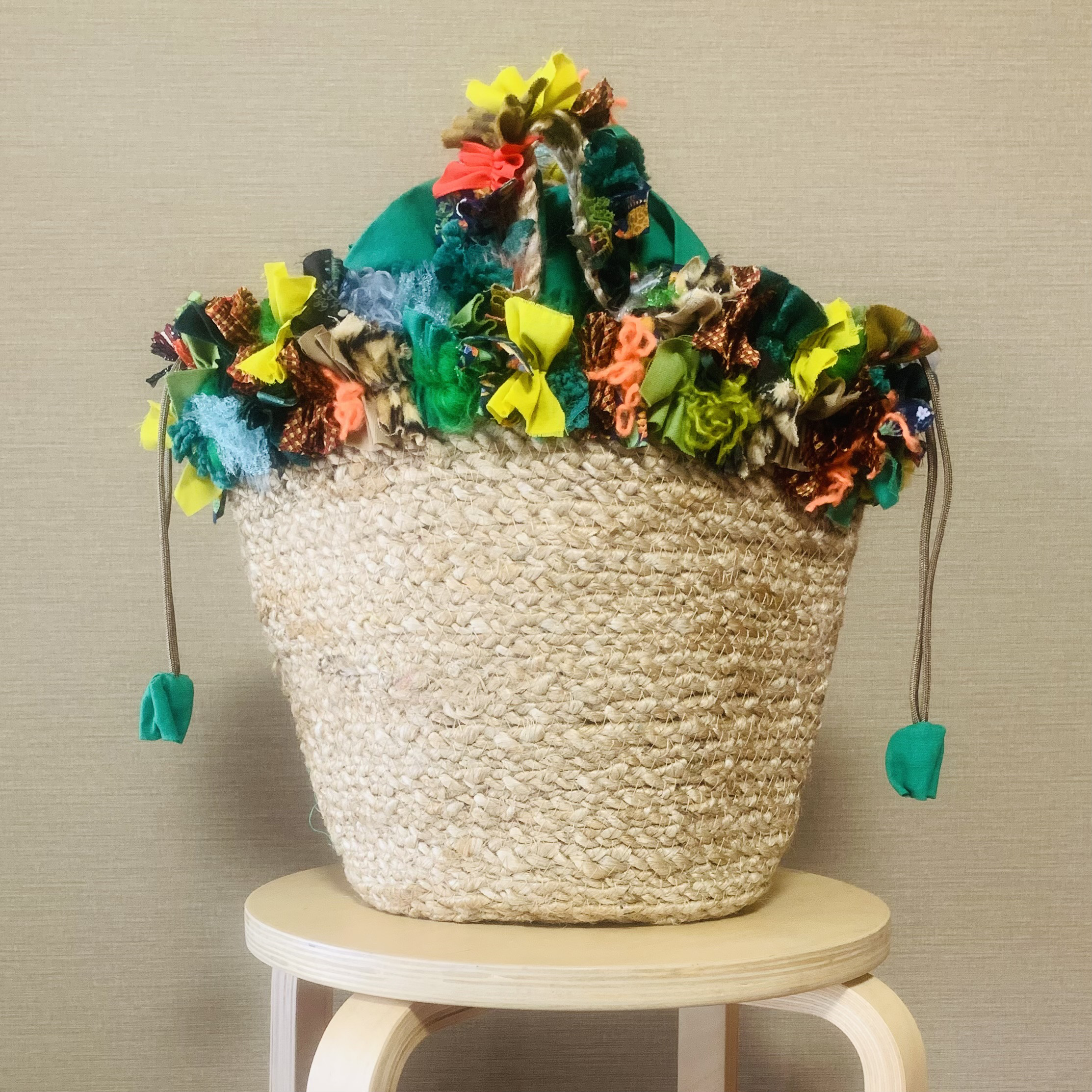 カゴとフリルの星屑のバッグ　アマ・デトワール7