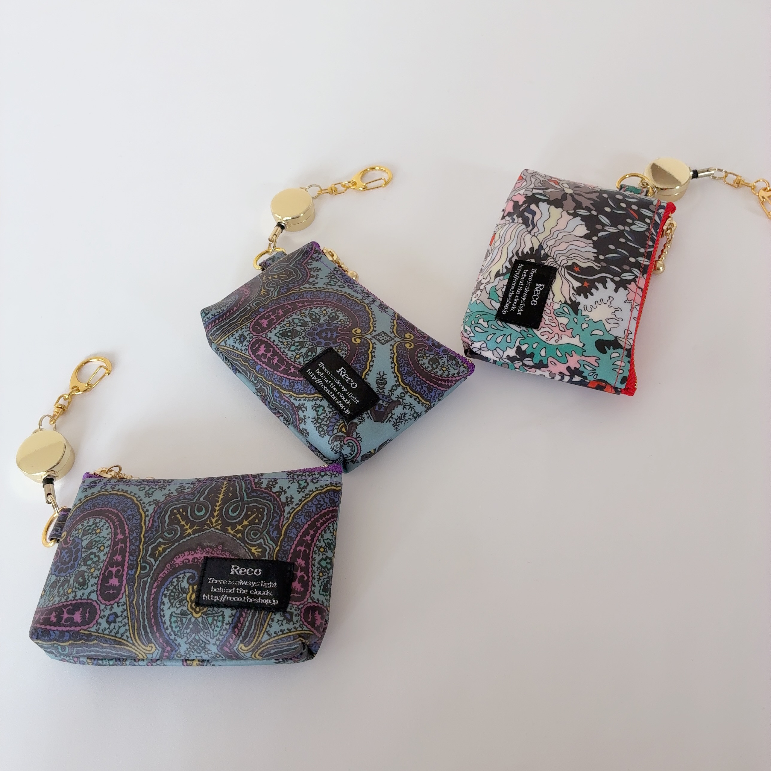 【リバティ・ラミネート】パスケース（ポケットあり）オーシャンフォレスト　キングスランド