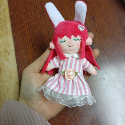 推しぬい ぬいぐるみオーダーページ 7000円 11センチ お顔 （手刺繍