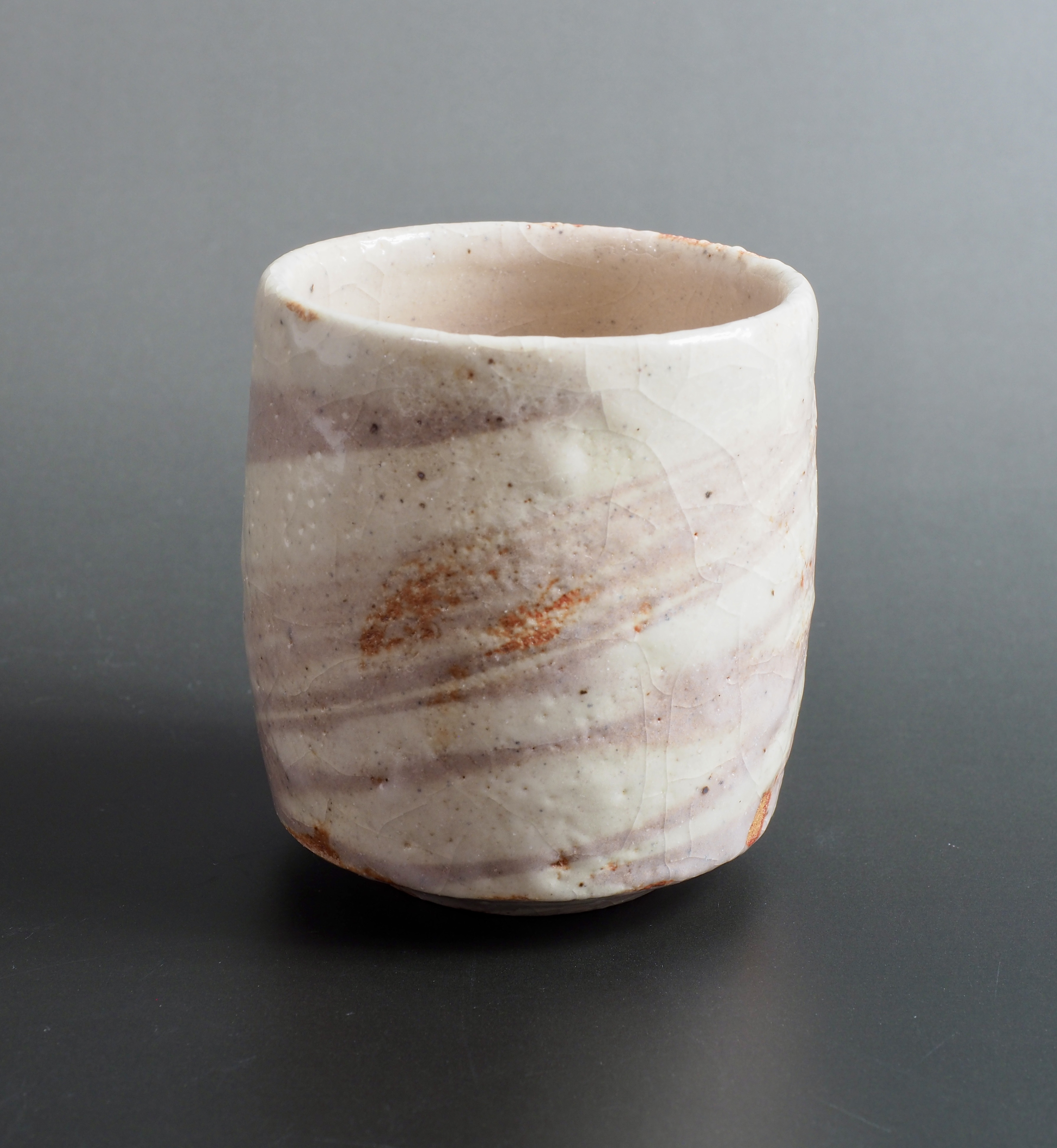 練込み志野蓋付き湯呑