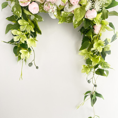 春を纏う 薔薇咲き誇るエレガントアーチリース｜光触媒フラワー｜玄関