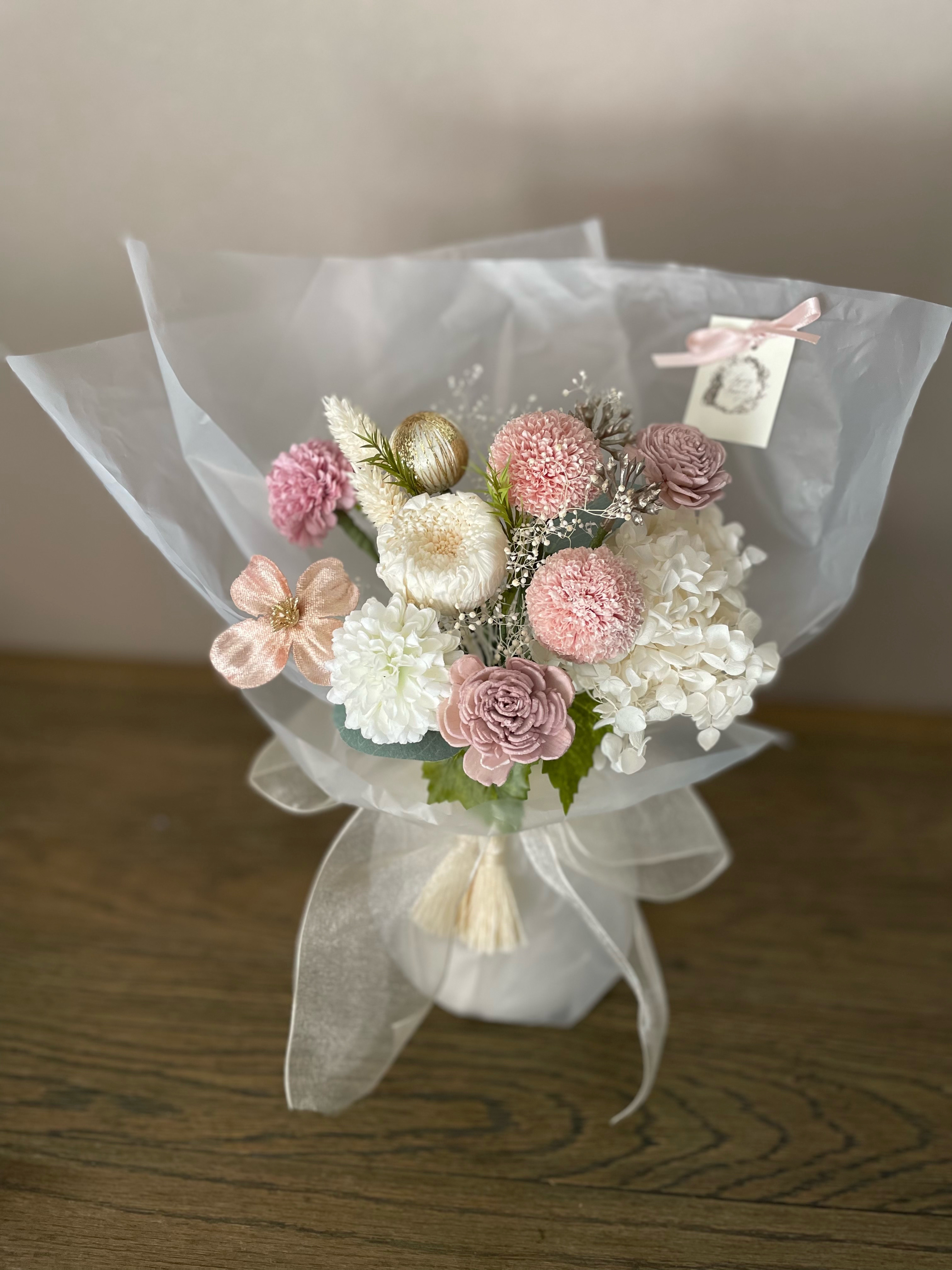 【卒業・前撮りに】 和装に映える 和モダンブーケ｜祝電としても贈れ　長持ち　プリザーブドフラワー 5,544円