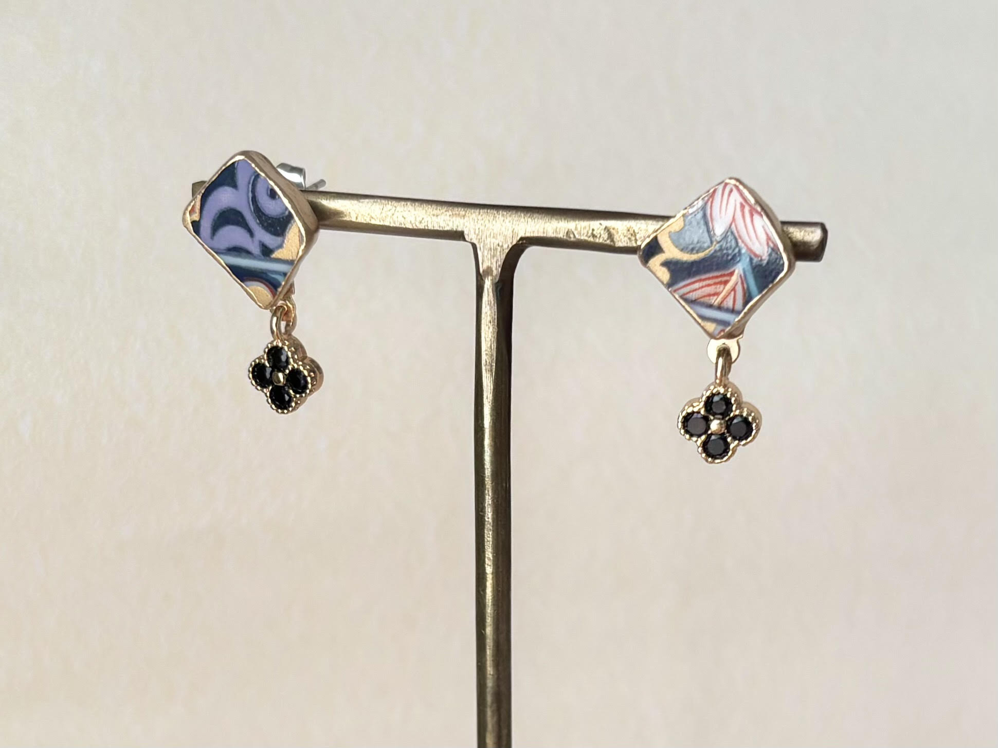 有田焼 　金継ぎ　サージカルステンレスピアス　リーフ柄　和柄　揺れる　伝統工芸　＃417