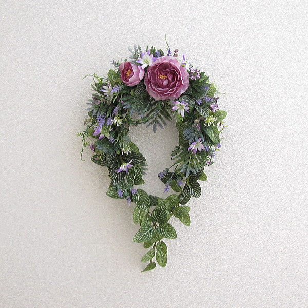 馬蹄スタイルの壁飾り　ラナンキュラス入り　造花　リース　壁掛け　cmwh188