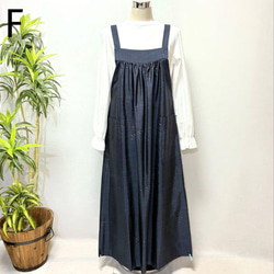 着物リメイク　大島紬ワンピースフリルリボン付き　紺正絹freesize 着物リメイク ワンピース 花柄 Aライン リボン付き プリンセスライン