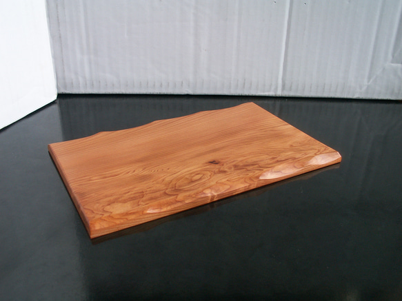 貴重な屋久杉の花台・敷台 美しい木目の一品 ワケありな逸品】屋久杉 木目の美しい敷板 一輪挿し 花台 マウスパッド