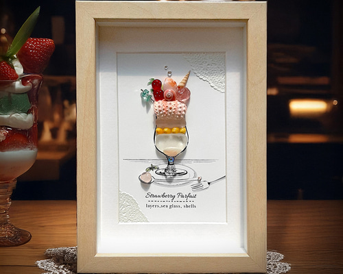 いちごパフェ〉シーグラスアート その他アート moon 通販 20313356