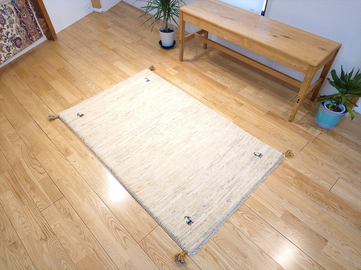 ペルシャ ギャッベ　玄関マット大　ラグ　130x82㎝　アイボリー　シンプル　RJ9035