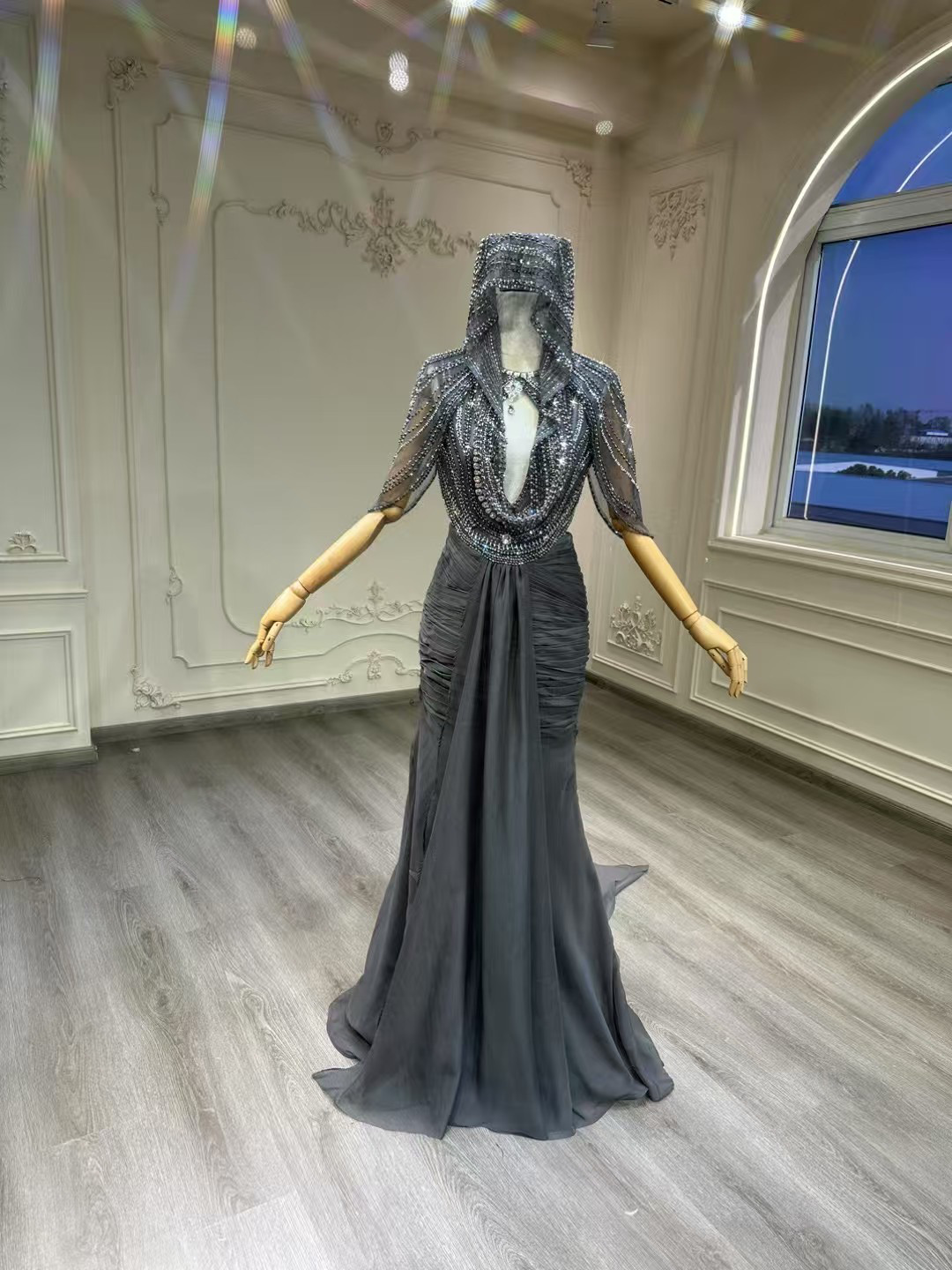 最新品位　ブラック黒　マーメイドドレス　演奏会コンテスト音楽会など　背中空き　vネック　チュール　優雅　前撮りステージ 80,740円