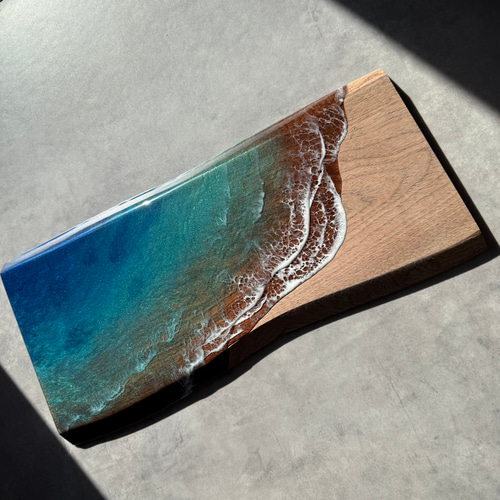 Sea Wood Collection – 深青の奥行【無垢 一枚板 耳付き】 立体