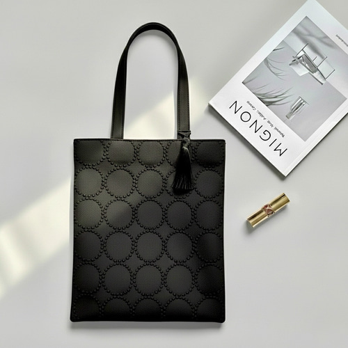 人と被らない着回しバッグ】ミナペルホネンdop刺繍生地と帆布のスリム