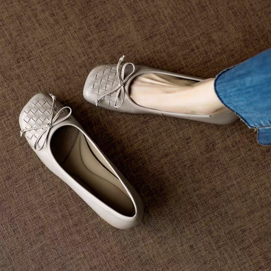 多様なライフスタイルに寄り添う、こだわりのバレエシューズ。 レディース バレエシューズ フラットシューズ レトロ 女性
