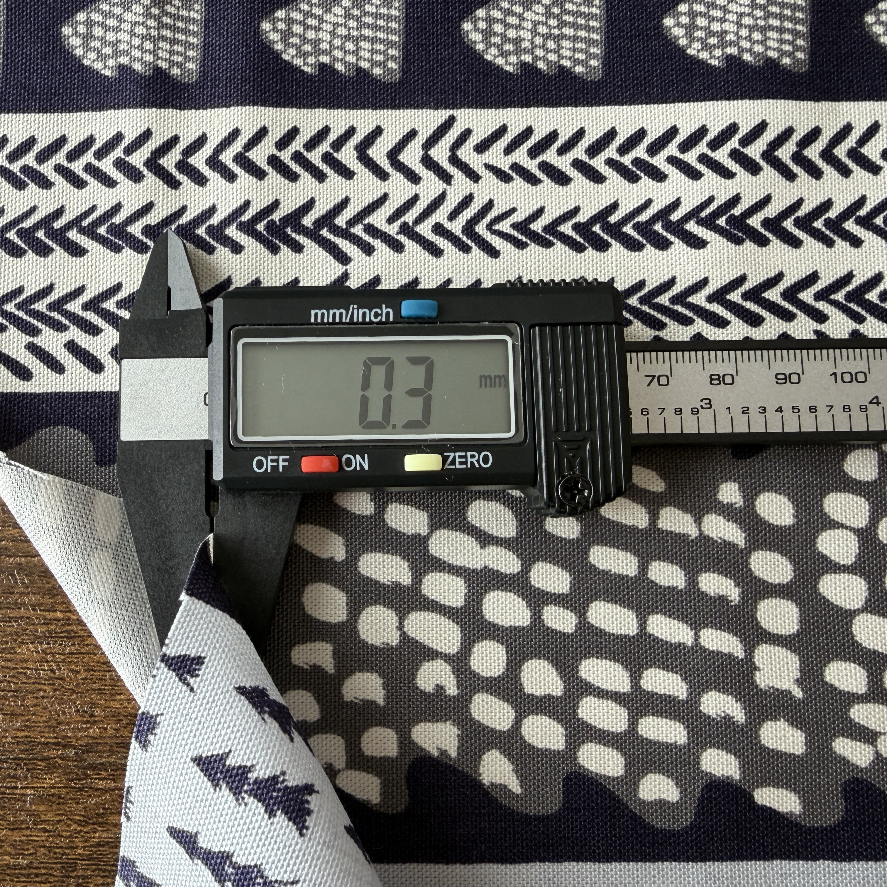 【2026新作】一年中楽しめる♪北欧テキスタイル ギャザースカート グレー　ウエスト変更可