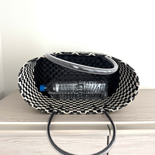 プラカゴ 黒&アイボリー 花柄ツートン2XL浅め マチ20cm PPバンド かご