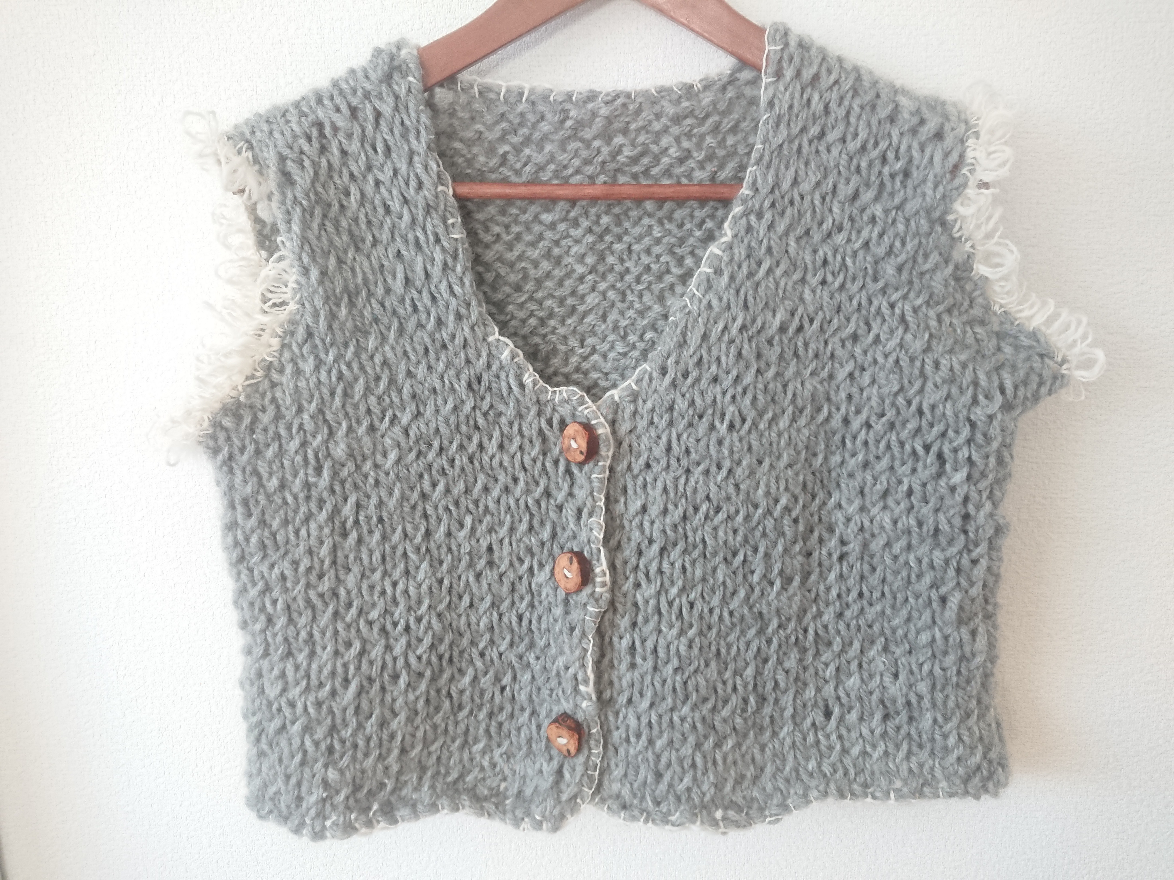 【即納冬物】ウール100%手編みグレーチャンキーニットベスト/Lサイズ/日本製