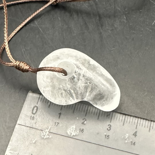 2026.1.13 地産虹彩水晶勾玉 新潟産天然水晶 ネックレス・ペンダント