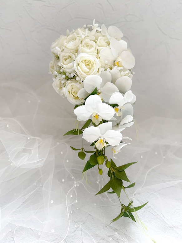 1点のみ・お急ぎ対応可能・豪華・キャスケードブーケ 】 ウェディング