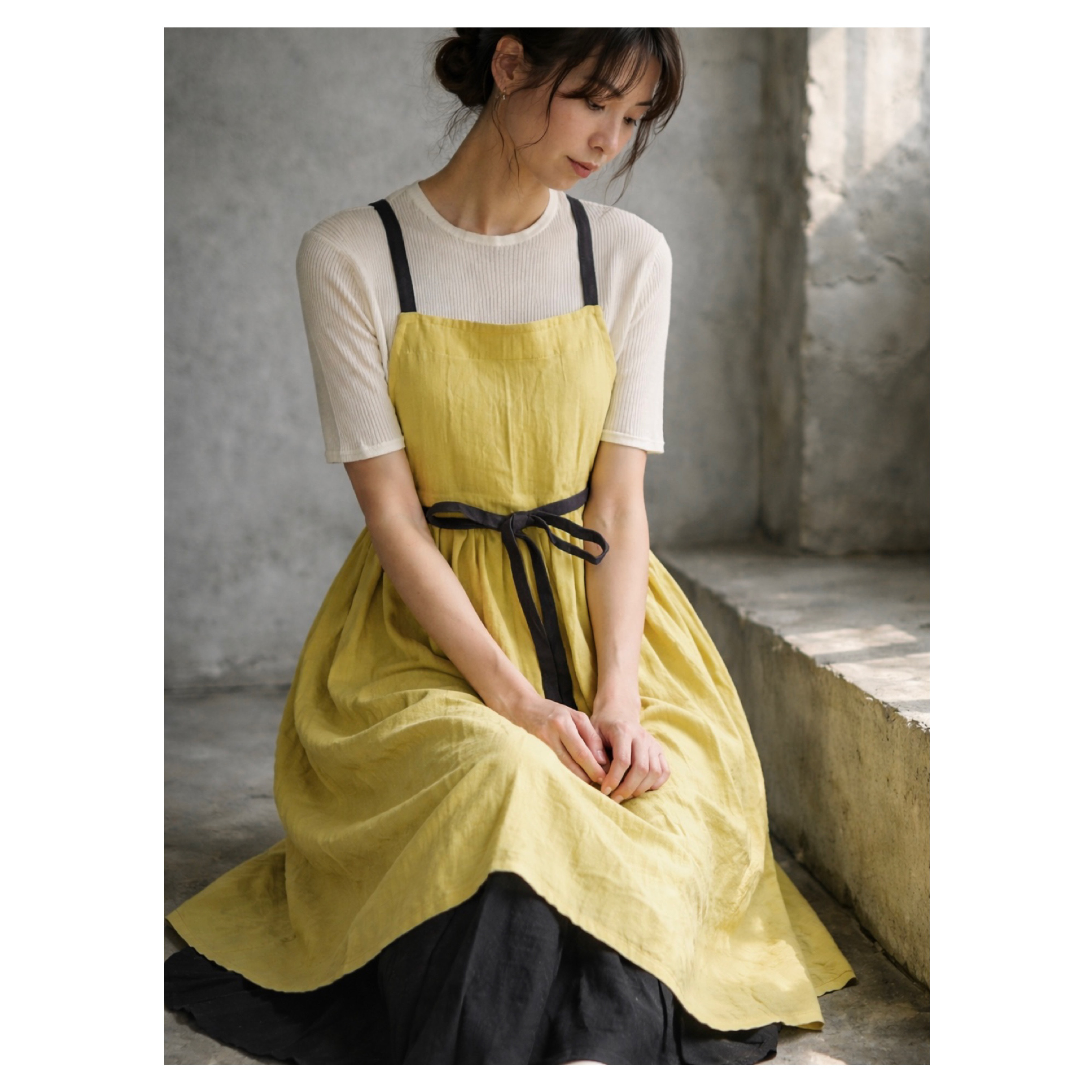 ふっくら厚さ2倍のとろみダブルガーゼとコットンリネンのリボンのギャザーたっぷりバイカラーエプロン／カナリーイエロー
