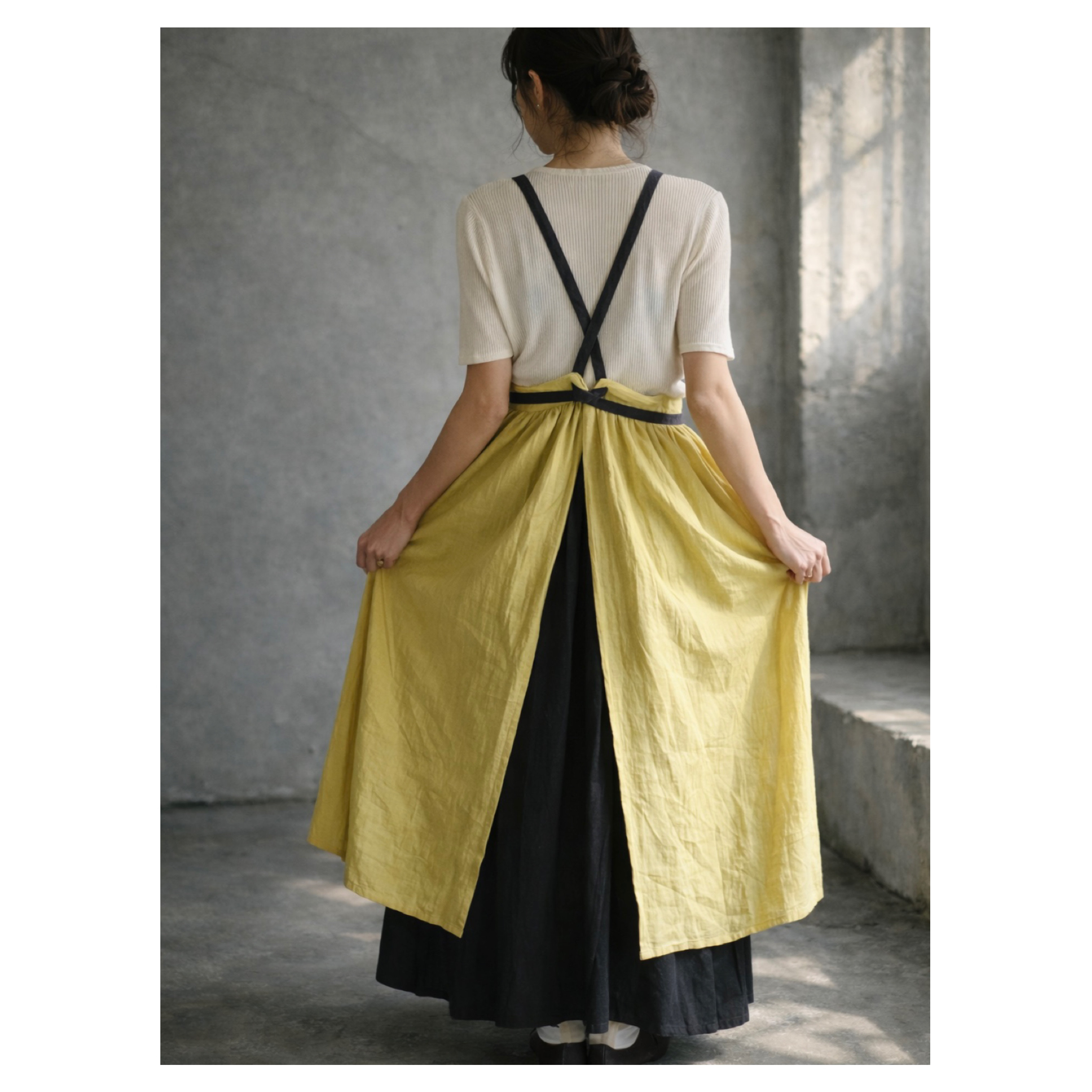 ふっくら厚さ2倍のとろみダブルガーゼとコットンリネンのリボンのギャザーたっぷりバイカラーエプロン／カナリーイエロー