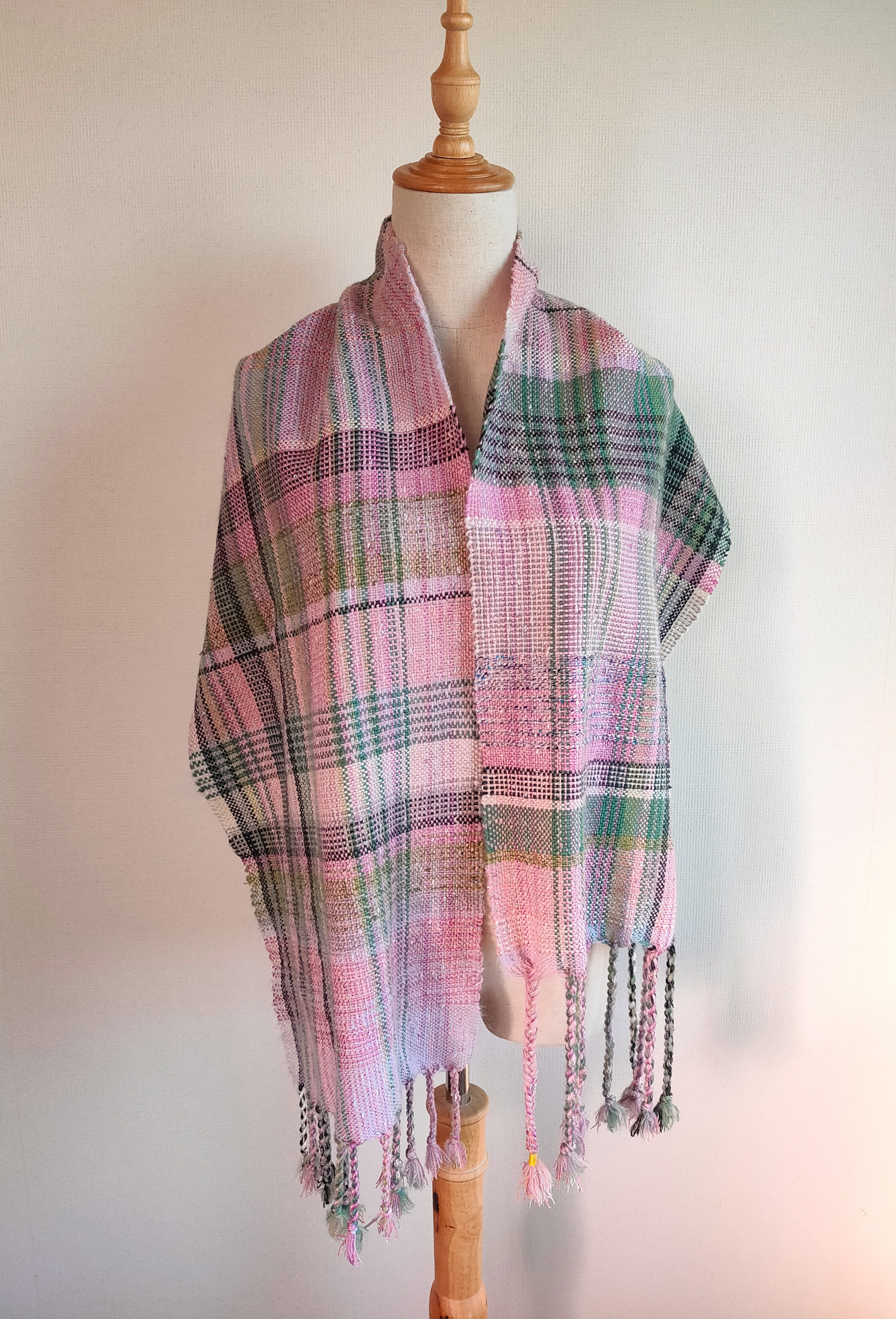 ピンクと緑　寄植えマフラー