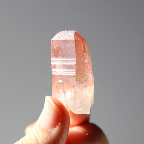 希少タビー型 ディープピンクレムリアンシード 天然石 水晶 鉱物 クォーツ 希少タビー型 ディープピンクレムリアンシード 天然石 水晶 鉱物 一点