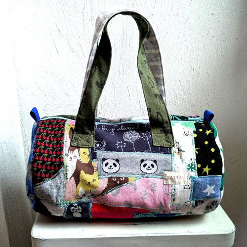 ニット端切れつぎはぎ☆ボストンバッグ☆ ☆ニット端切れつぎはぎ☆ボストンバッグ☆ ボストンバッグ NATTSU