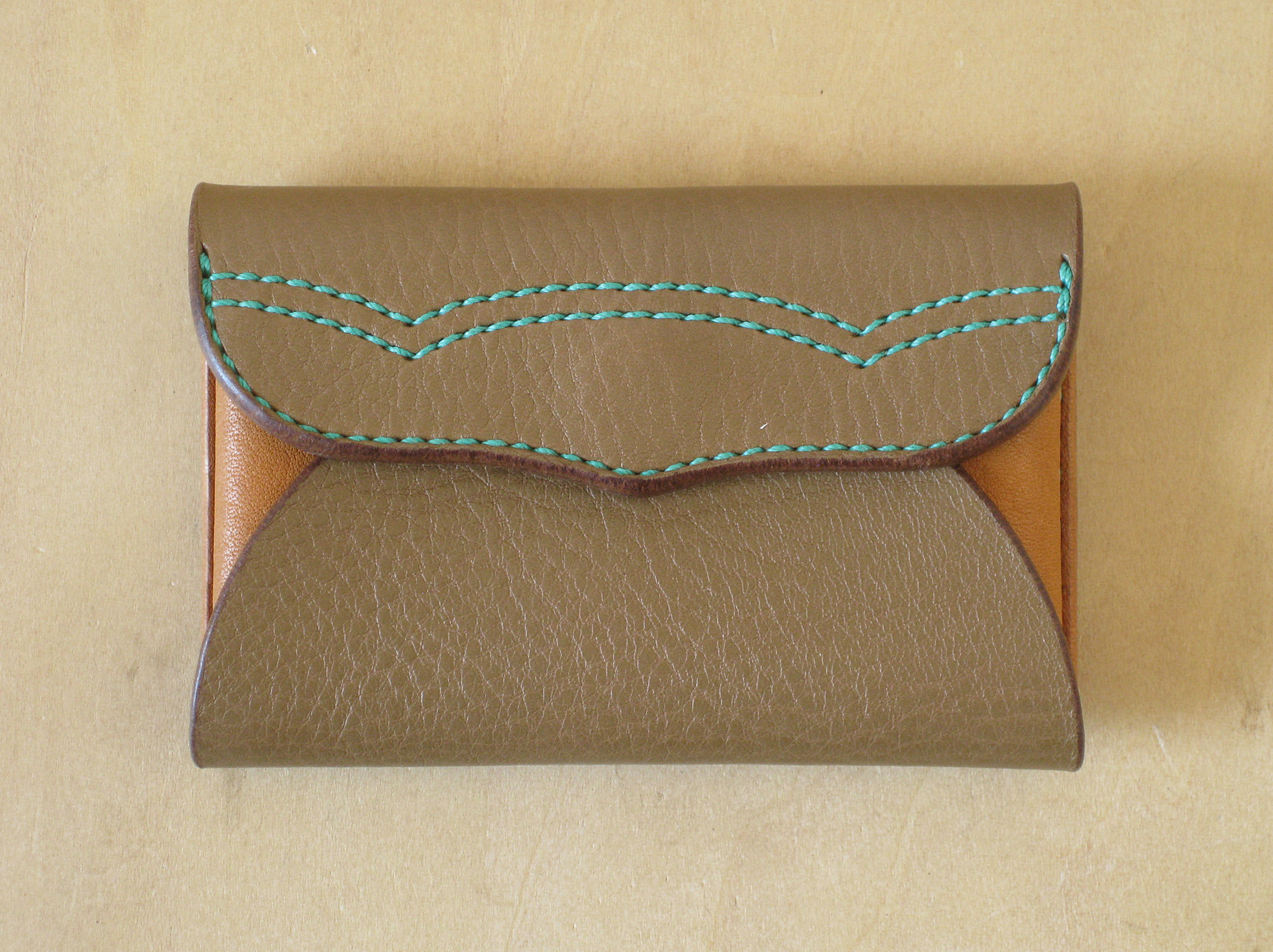 レザー製マルチケース