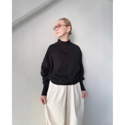 兩種顏色可選❤️選擇你的尺寸❗️寬鬆蓬鬆的馬戲褲❤️寬條燈芯絨❤️精緻休閒的版型❤️ 第2張的照片