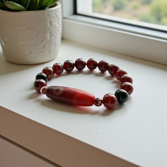 一眼宝瓶天珠&オレンジガーネットブレス〜モリオンと共に ブレスレット