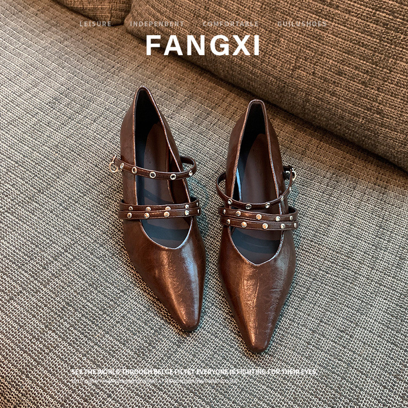 レトロリベット 内ヒール ポインテッドトゥ ストラップメリージェーン レディース22.5-25.5cm#1334 6,408円