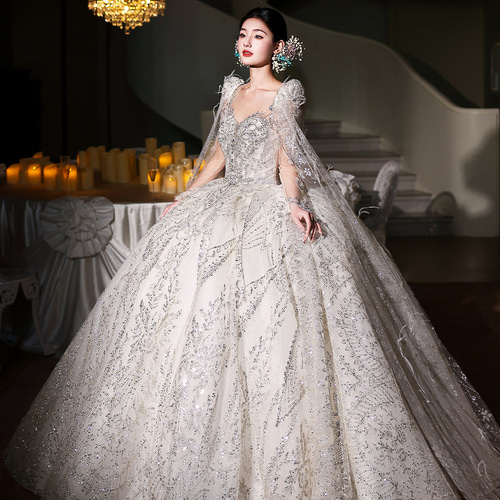 豪華 白 長袖 スパンコール きらきら ウェディングドレス 綺麗 結婚式