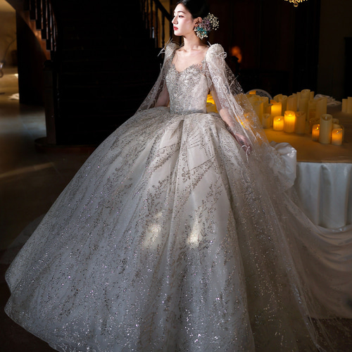 豪華 白 長袖 スパンコール きらきら ウェディングドレス 綺麗 結婚式