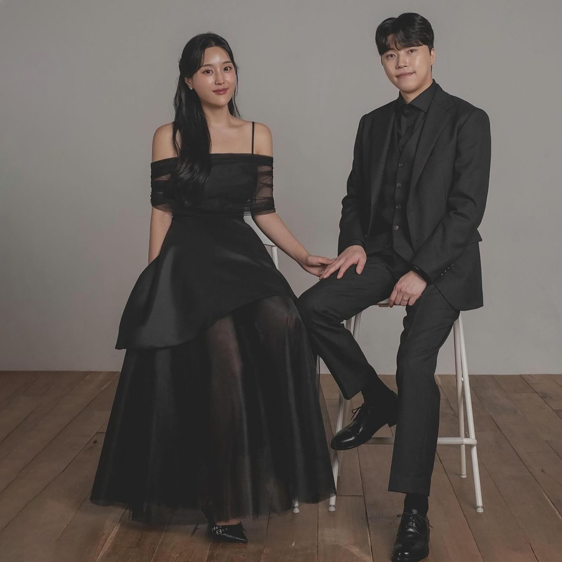 高級感 黒 サテン オフショルダー パーティードレス シンプル 韓国風 花嫁 披露宴 前撮り HL1172