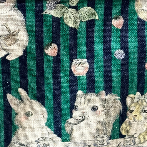 がま口ポーチ**必需品携帯ポーチ＊yukiemon＊いちごジャム作り