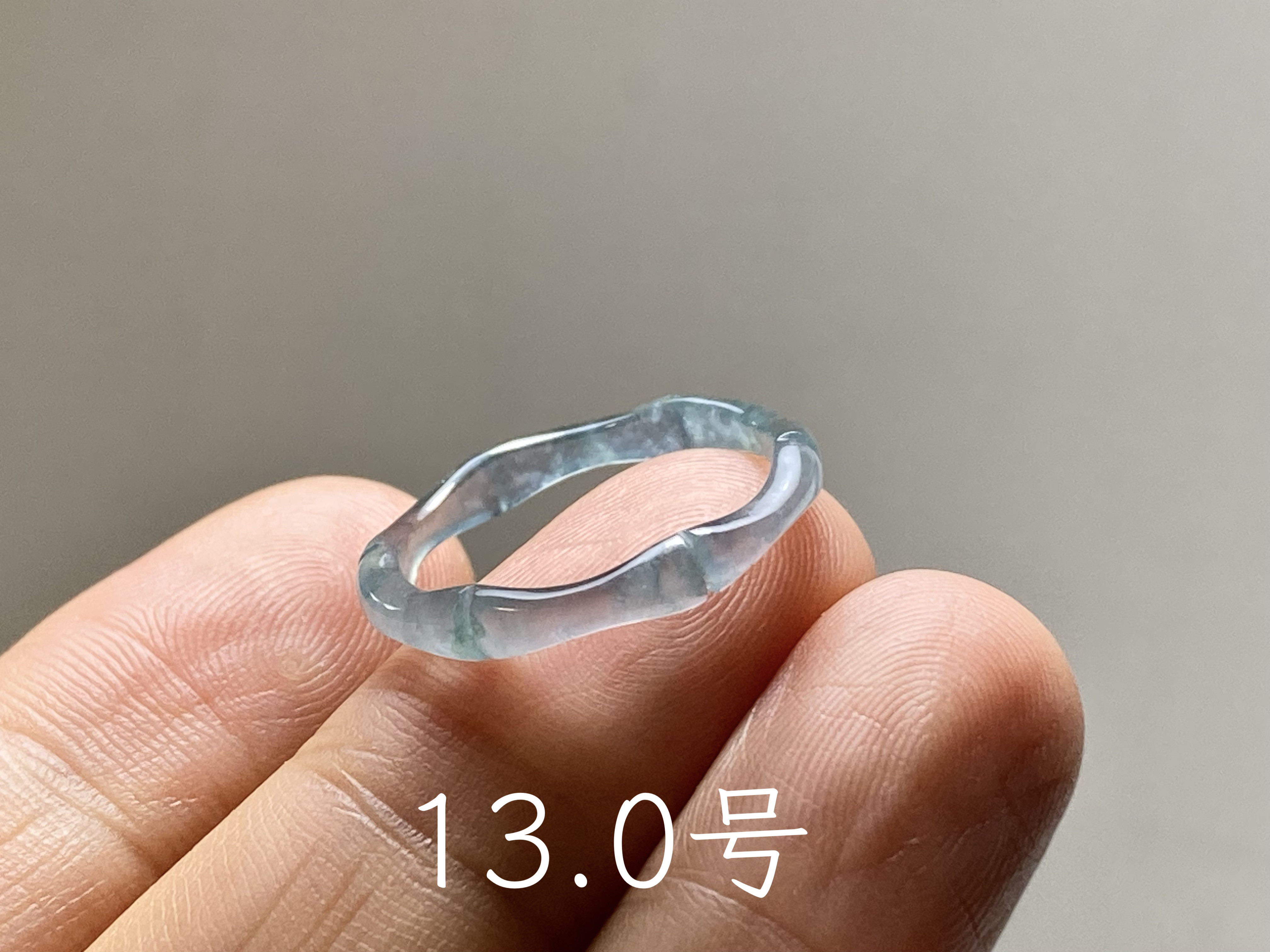 L15-225 ピンキーリング 高氷種 竹節 水色 13.0号 グアテマラ産 A貨 本翡翠 くりぬき