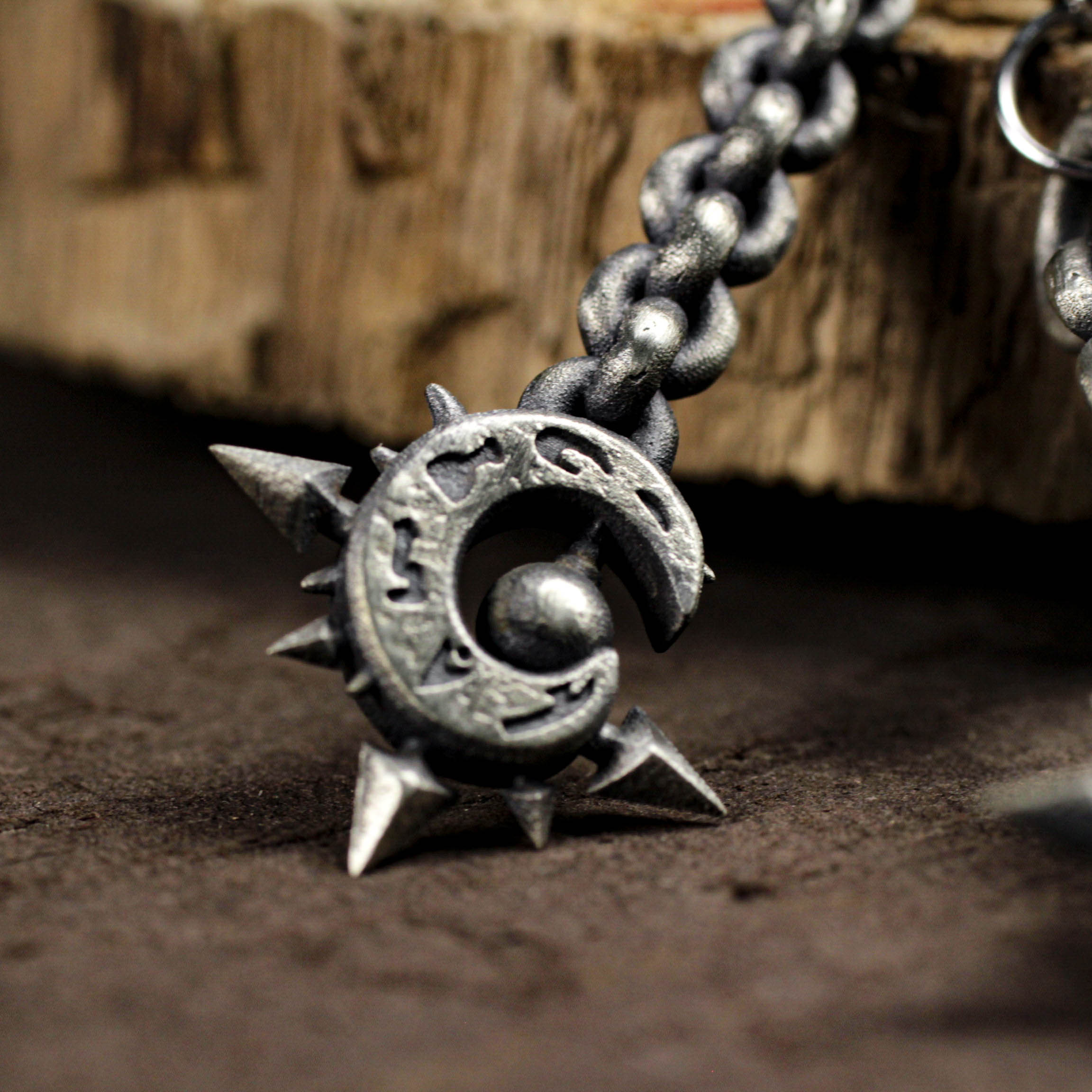 925シルバーの月と星のスパイクフープピアス：ダークファンタジーパンクジュエリー