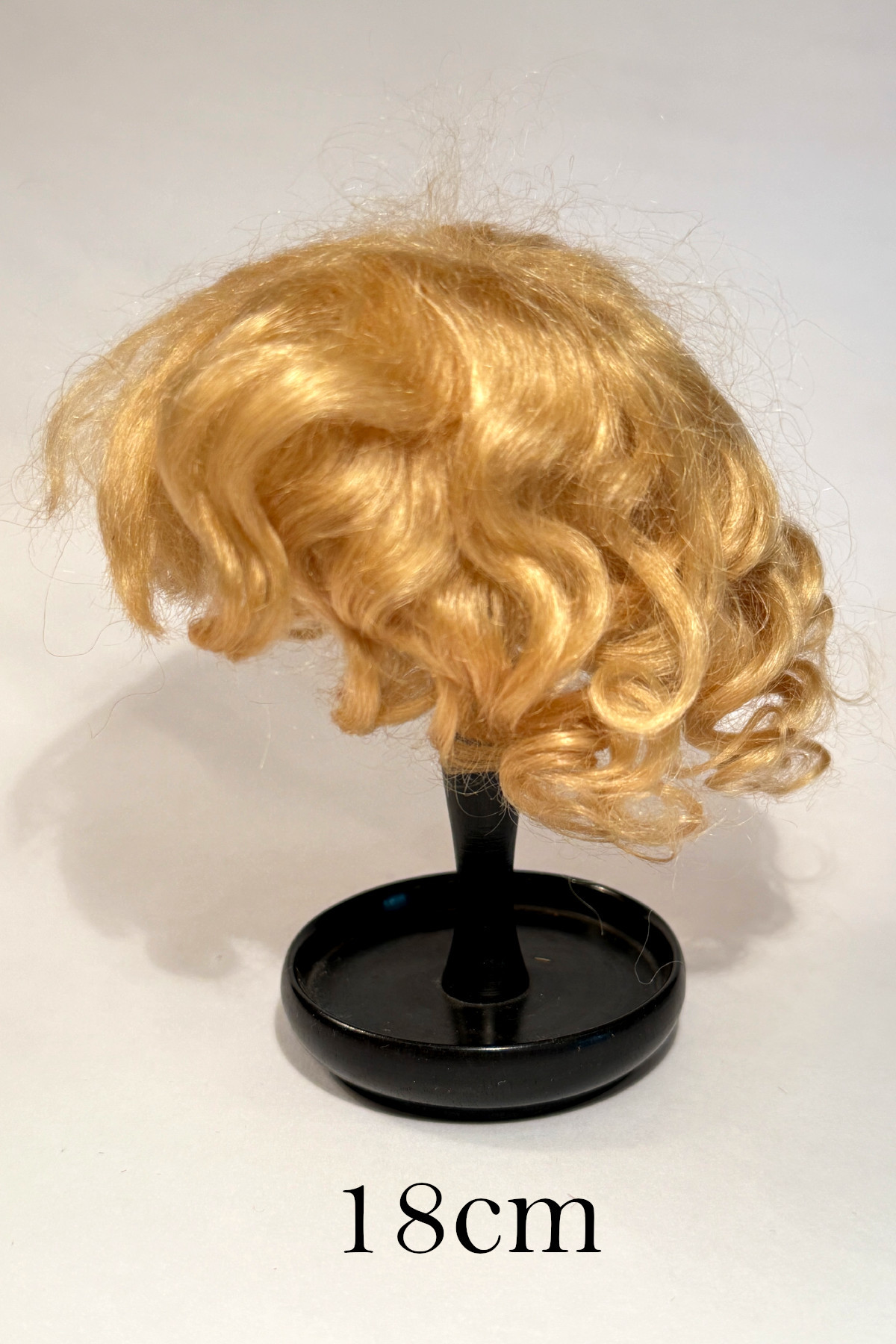 モヘア　ドールウィッグ　ブロンド　頭囲 18cm