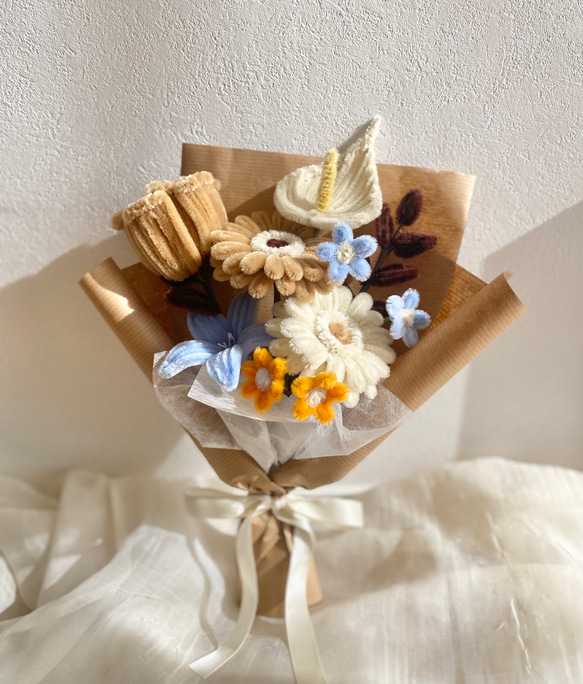 ブラウン×ブルーのブーケ モールフラワー|お祝いや記念日のプレゼント